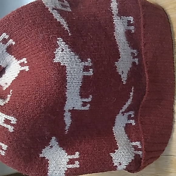 ONLY- True Collection Touque, one size. - Picture 5 of 5